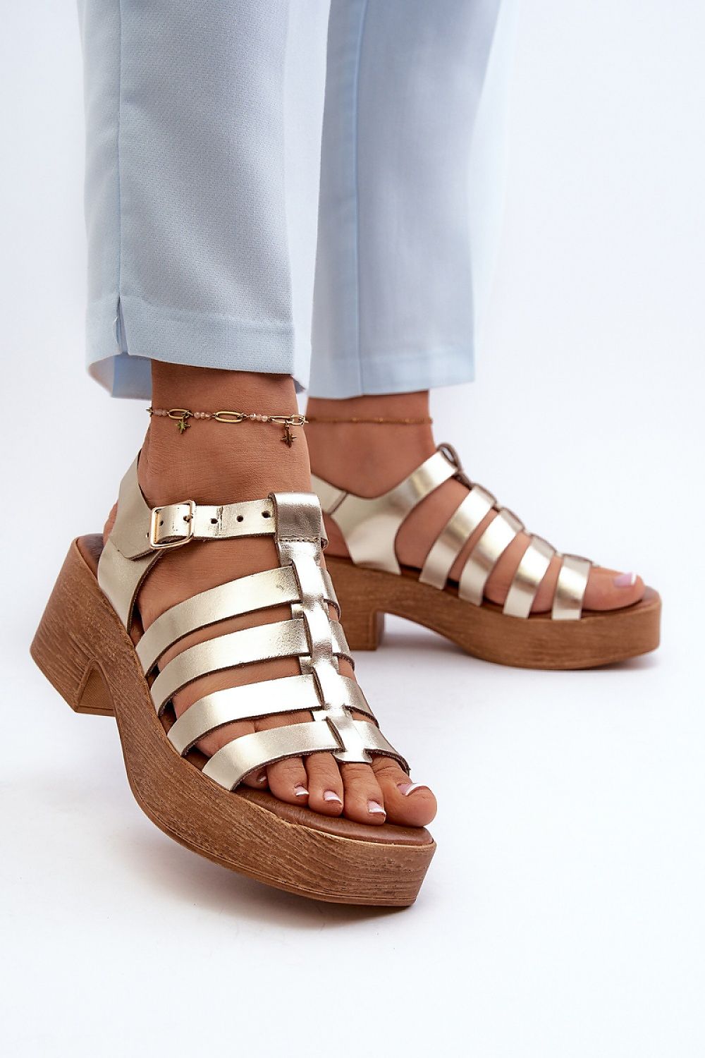 Sandalen mit Absatz Step in style