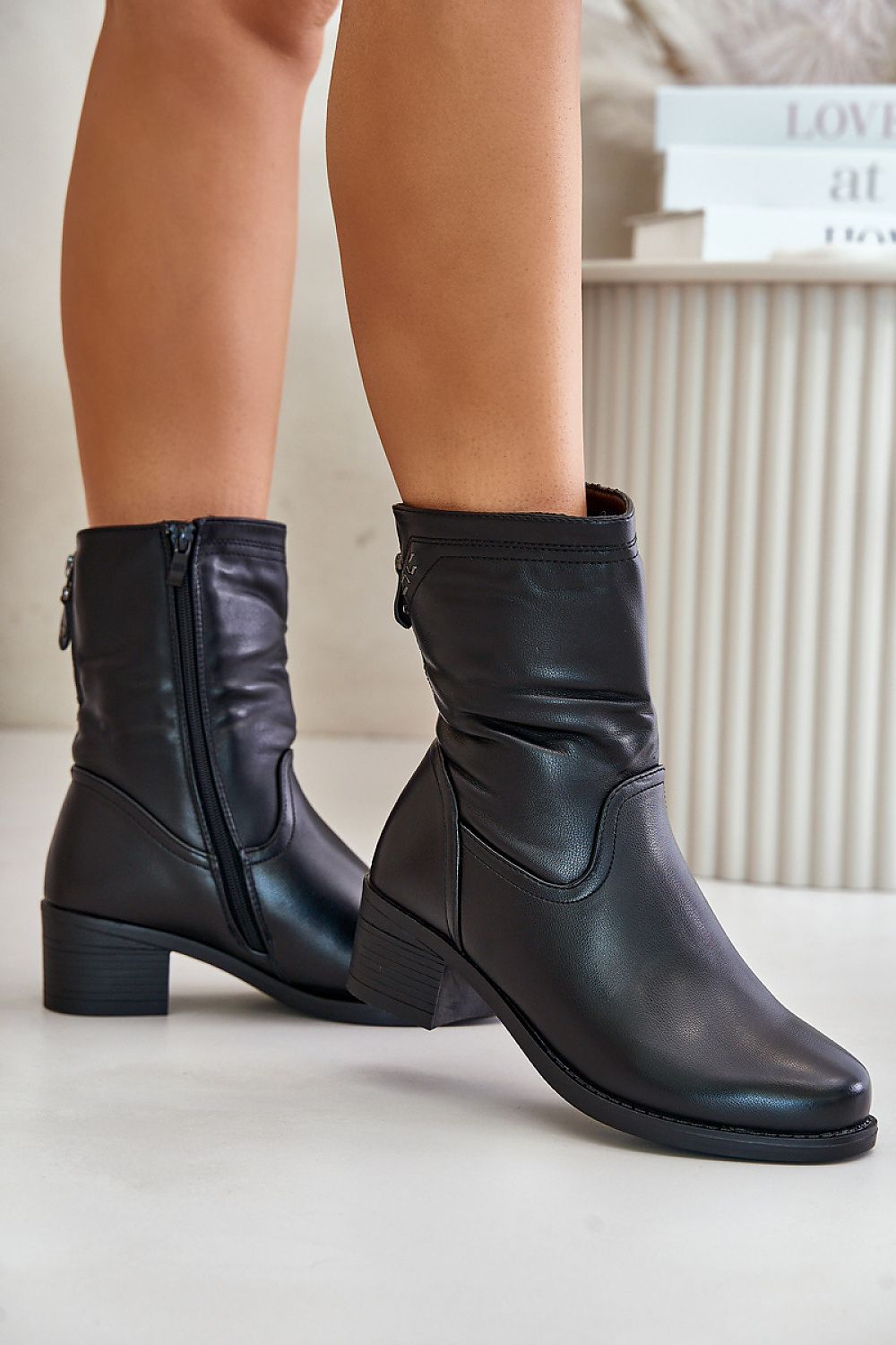 Stiefeletten mit Absatz Step in style