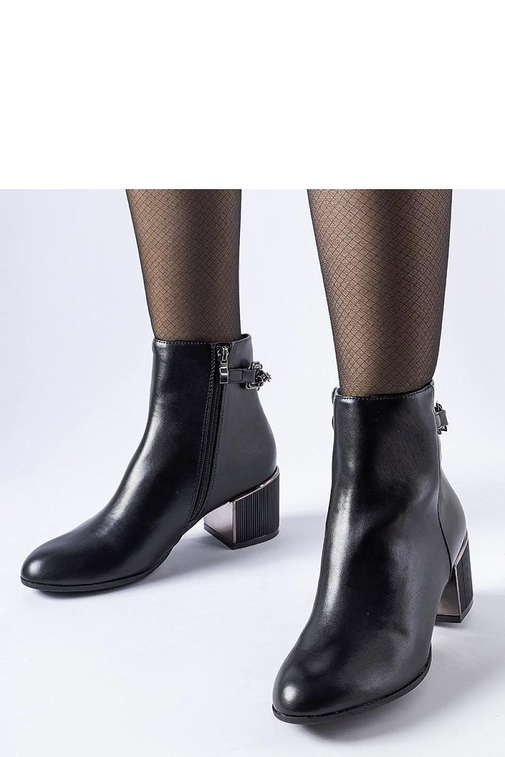 Stiefeletten mit Absatz model 206491 Solea