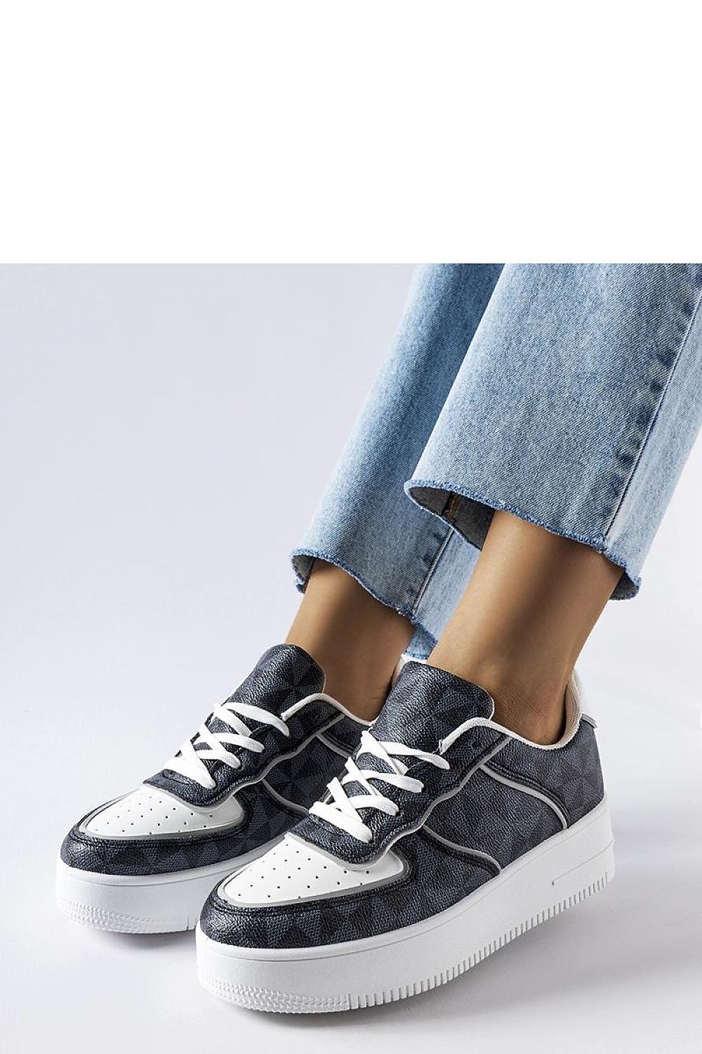 Sneakers model 207751 Solea