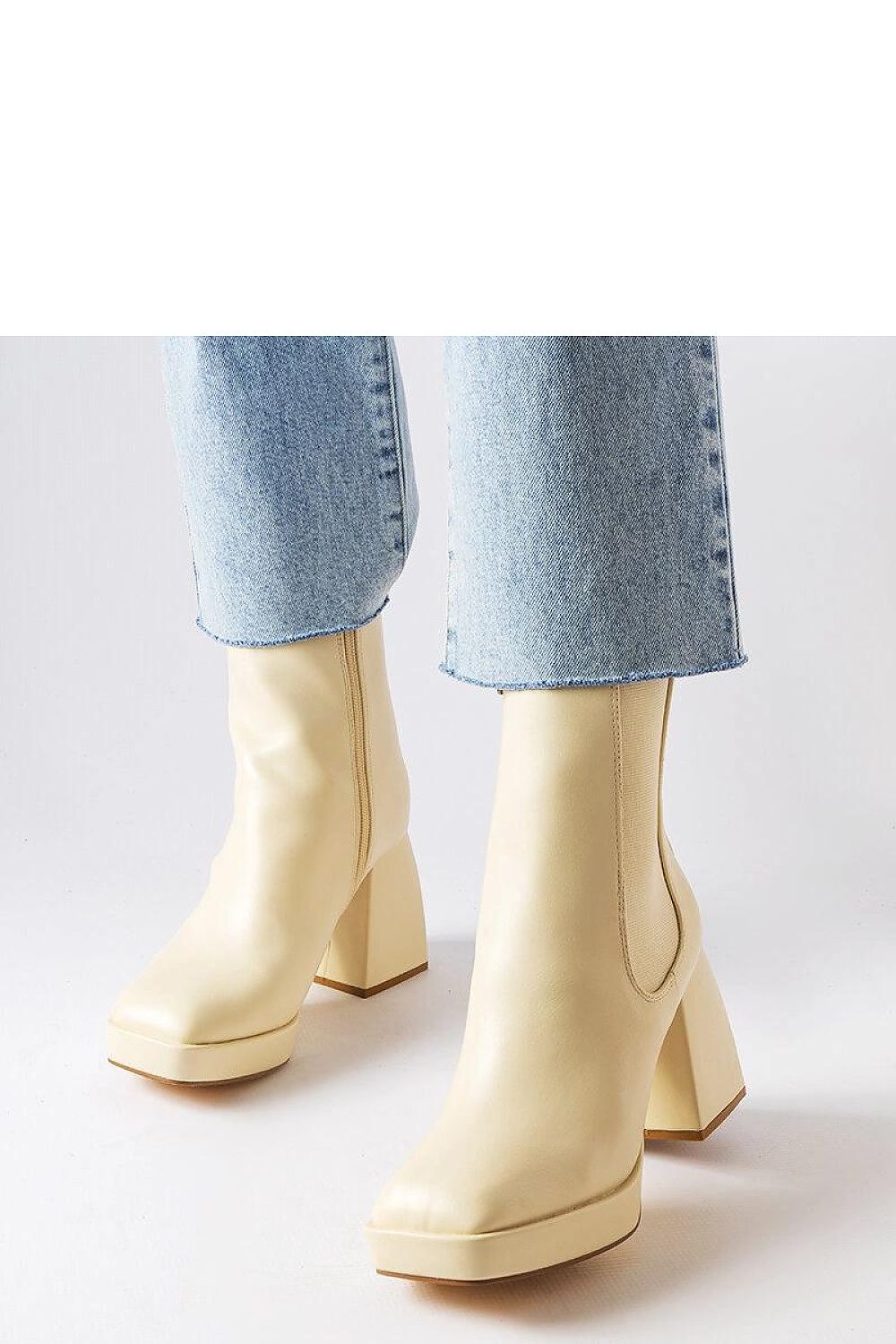 Stiefeletten mit Absatz model 207760 Solea