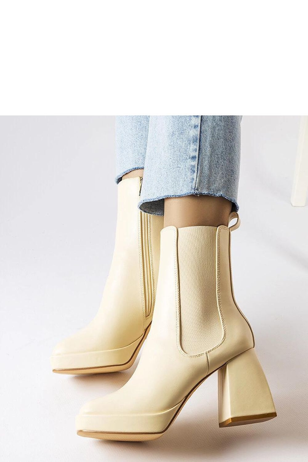 Stiefeletten mit Absatz model 207760 Solea