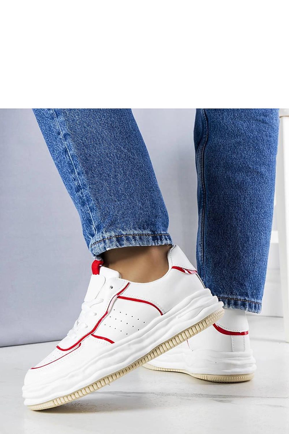 Sneakers model 208021 Solea