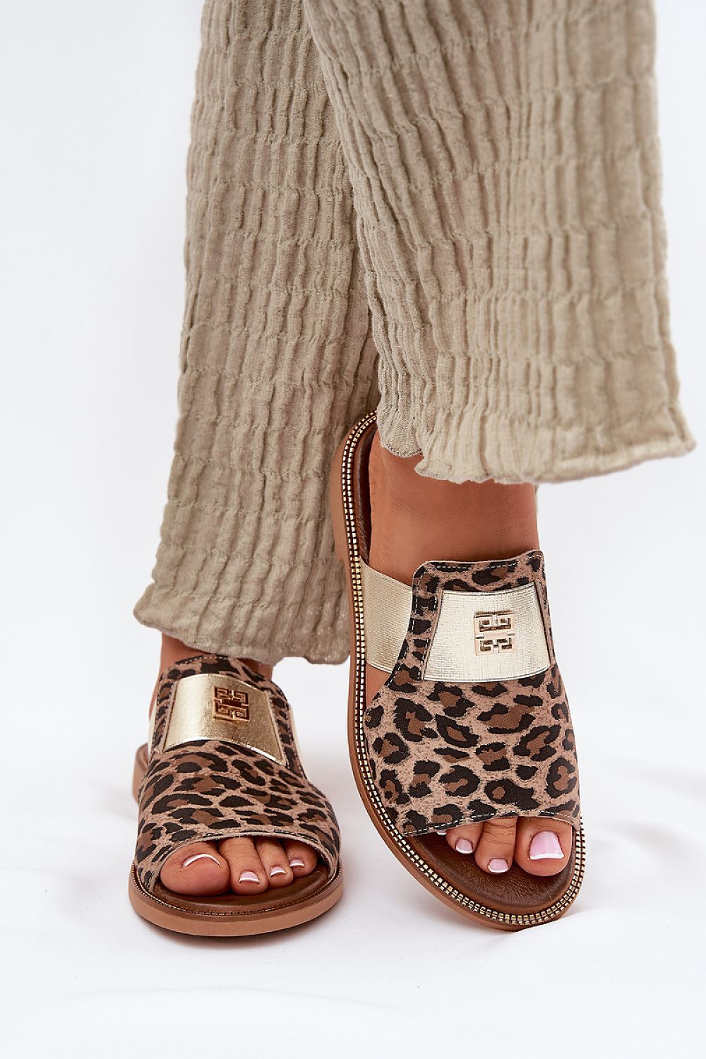 Pantoletten model 213180 Step in style