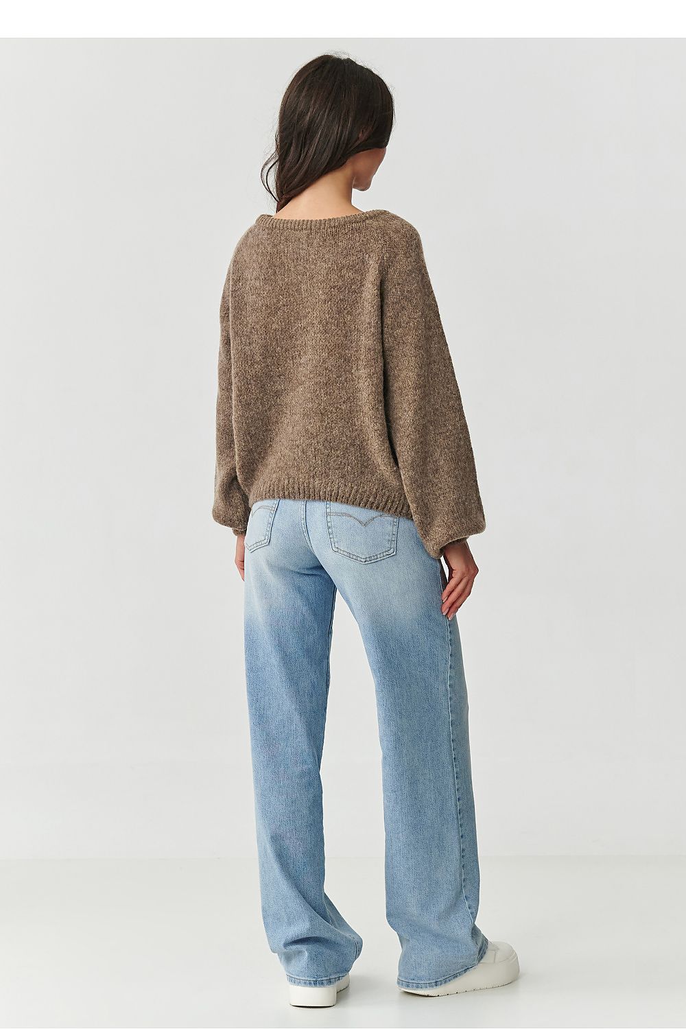 Pullover model 217384 Makadamia