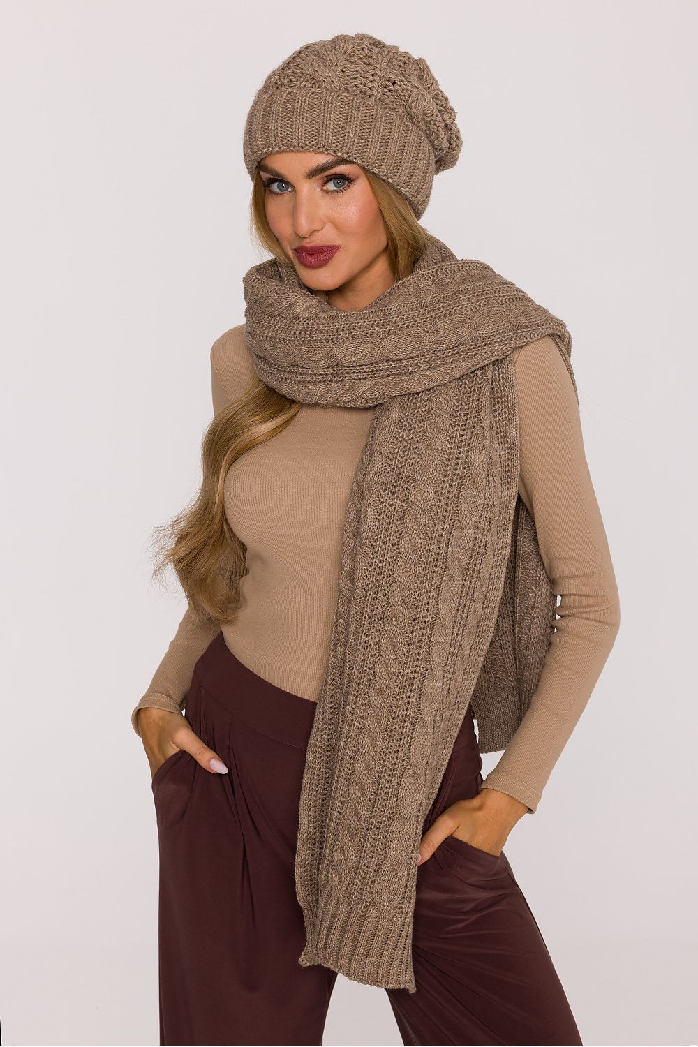 Schal model 219544 Moe