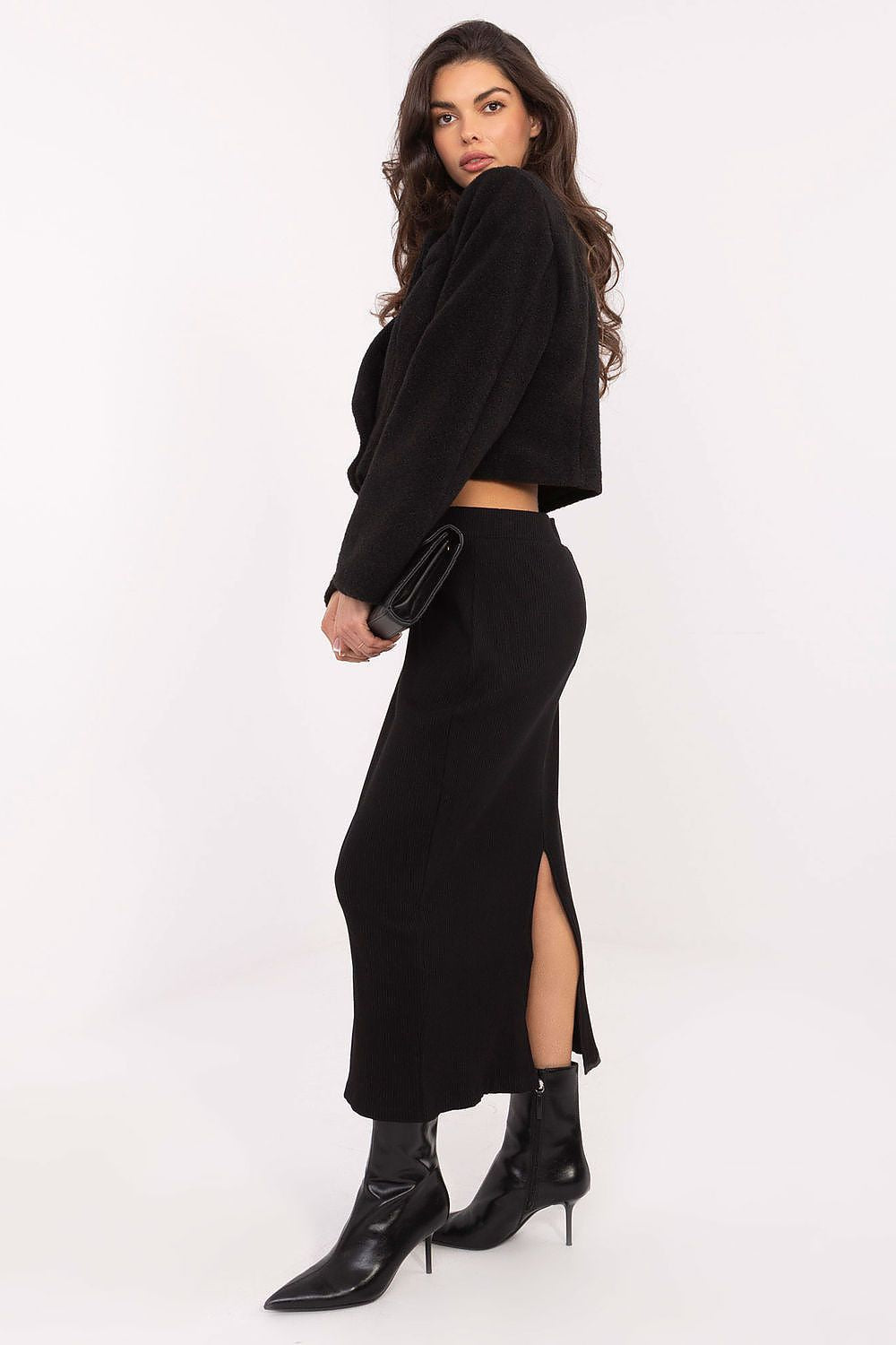 Mantel model 220448 Rue Paris