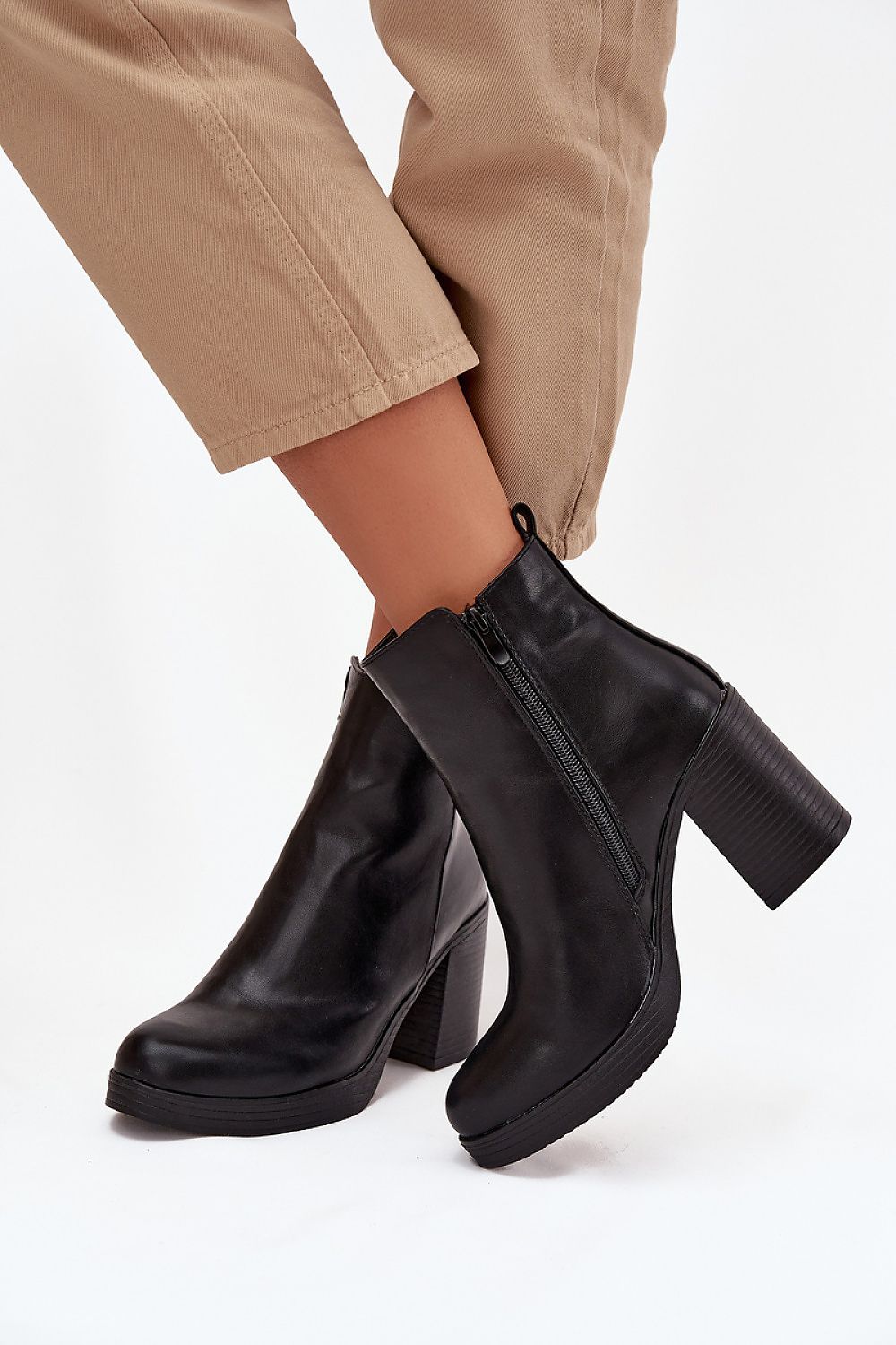 Stiefeletten mit Absatz model 220709 Step in style