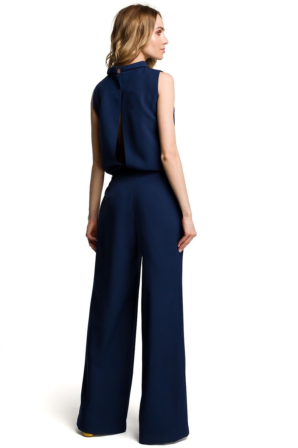 Overall | Moe