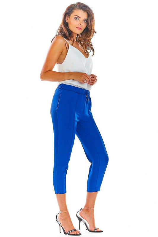 Zigarettenhose mit Rüschenbund