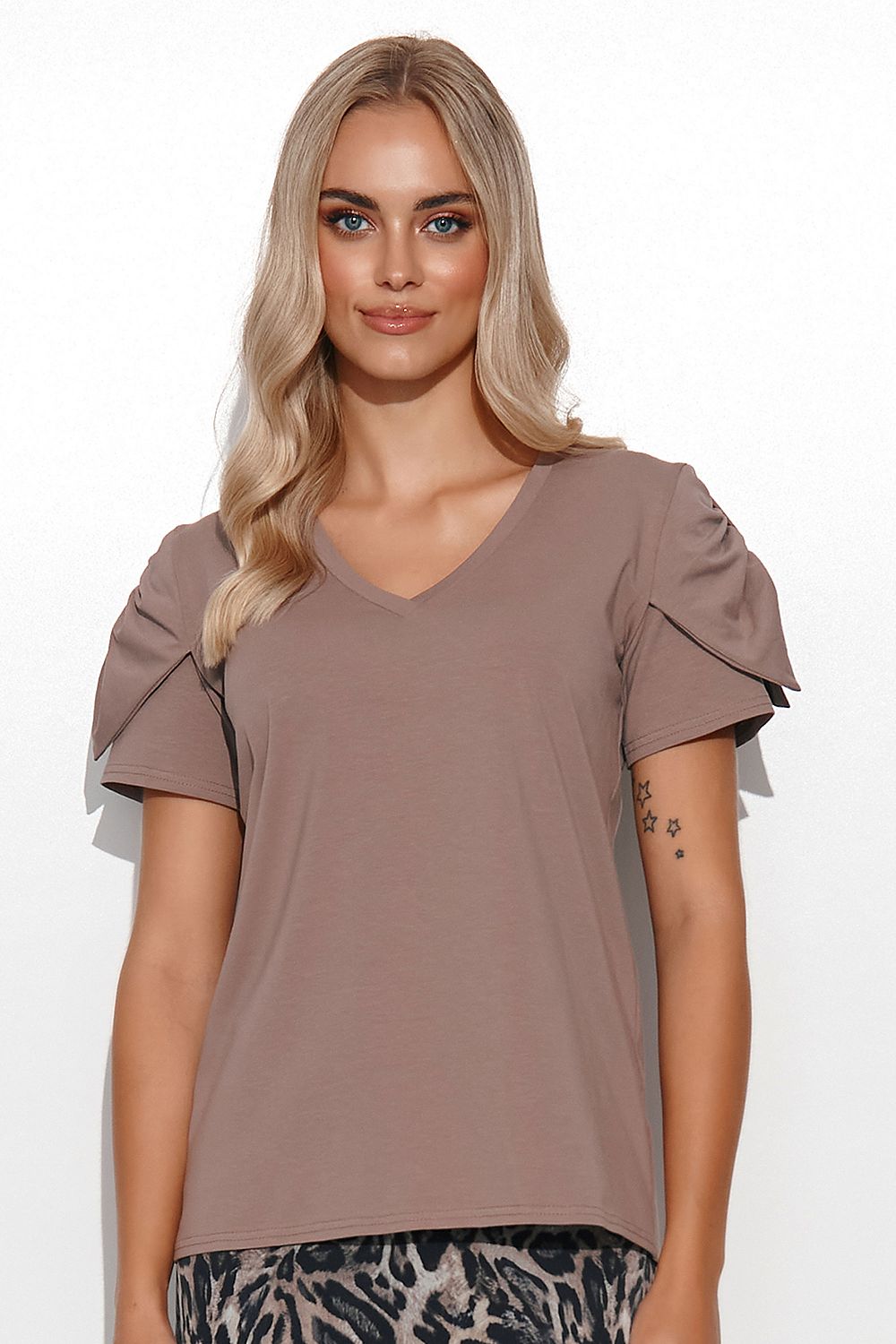 Bluse model 180762 Makadamia