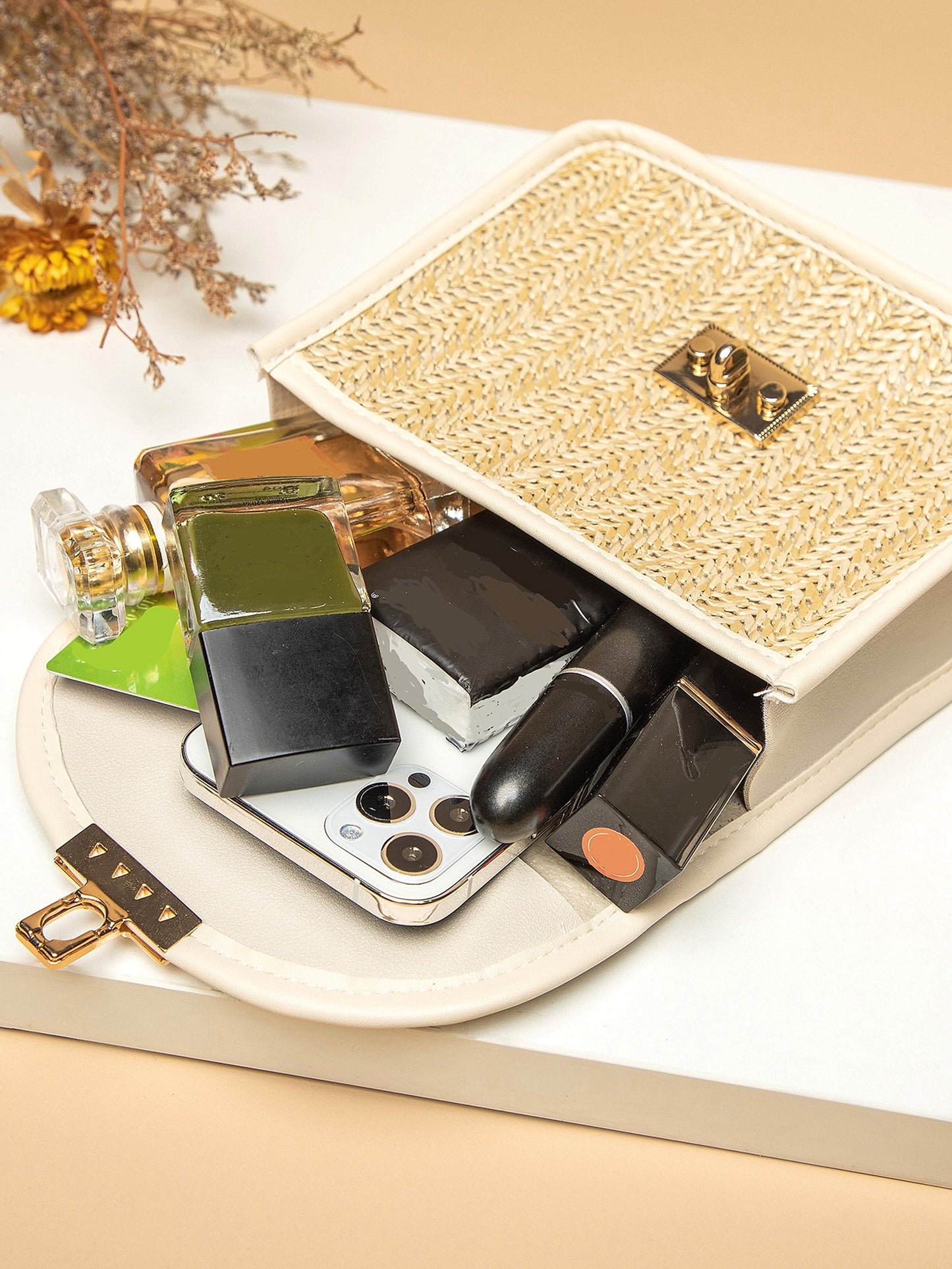 Perlenbesetzte Strohhandtasche Damen