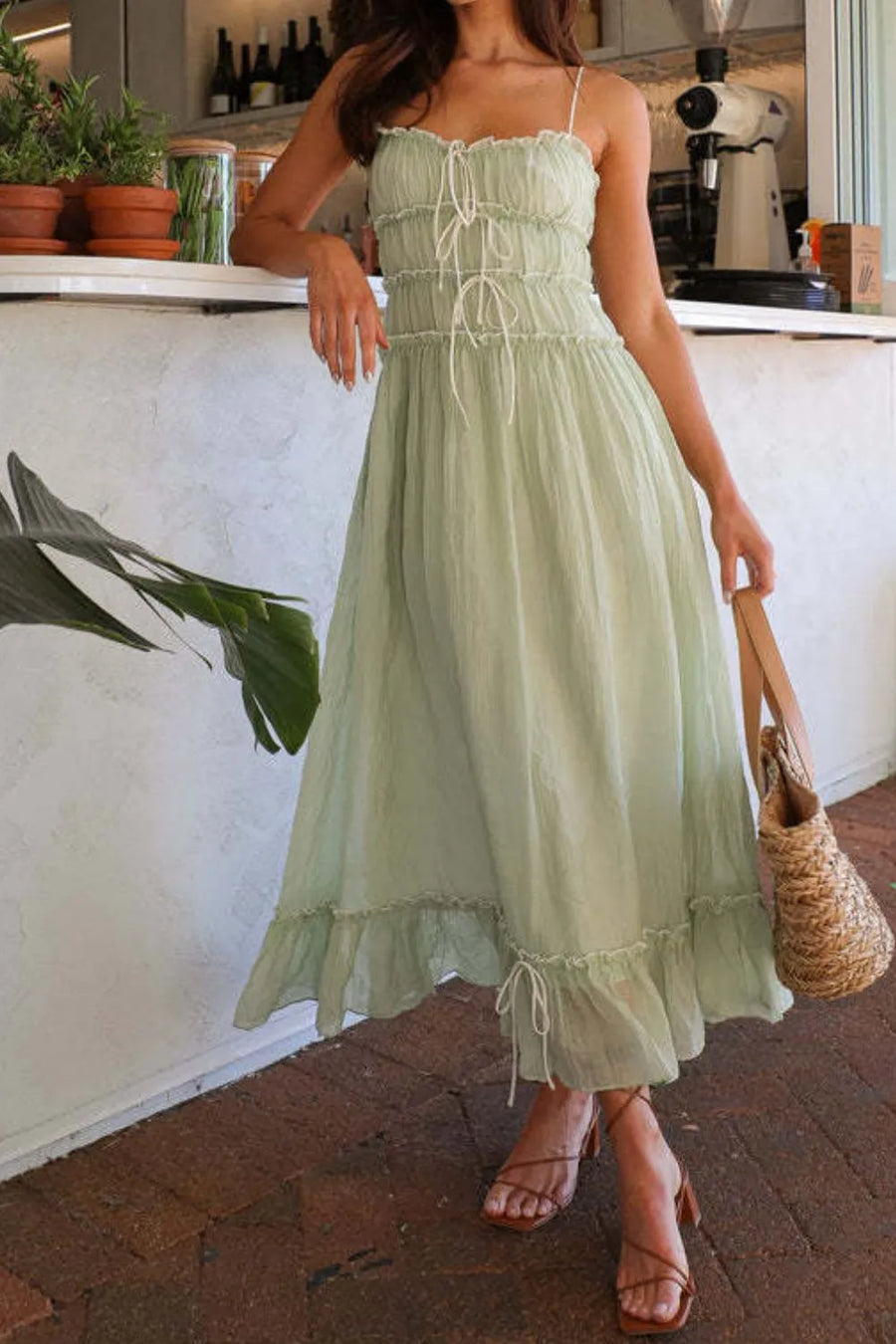 Damen Midikleid mit Volantsaum und Bindeband
