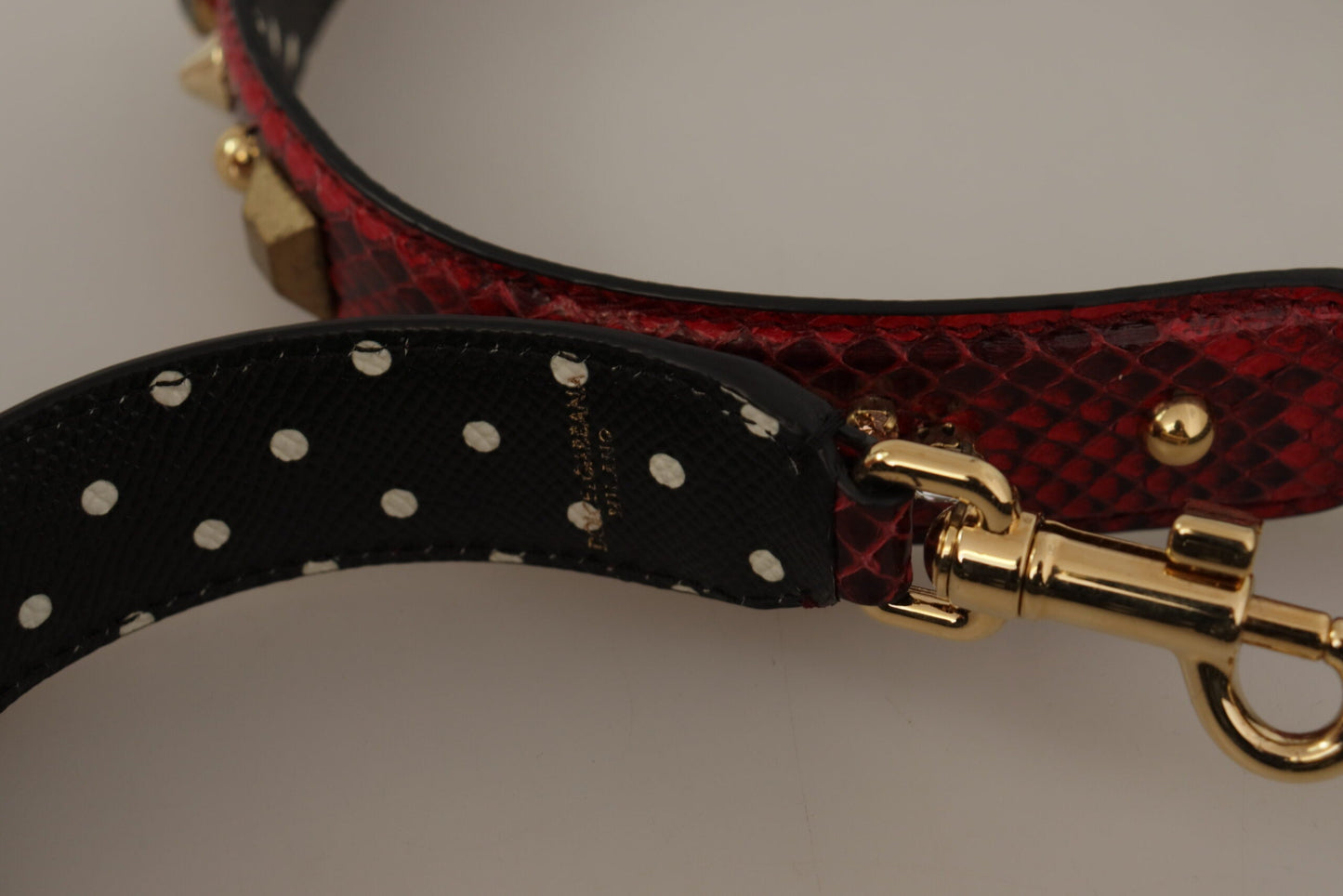 Dolce & Gabbana Wendbarer Schulterriemen aus Pythonleder in Rot mit Kristallen