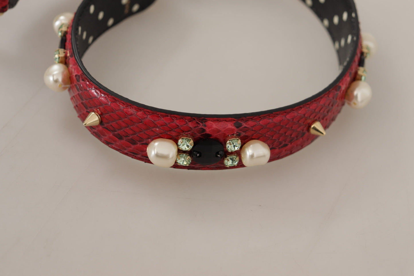 Dolce & Gabbana Schulterriemen aus Pythonleder in Rot mit goldfarbenen Details