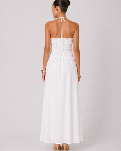 Trägerloses Maxikleid mit gesmoktem Oberteil