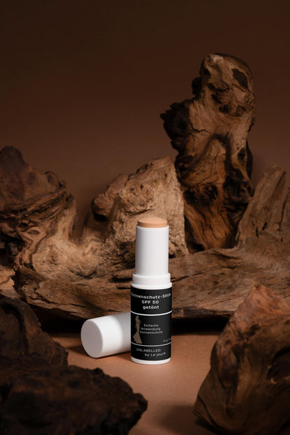 Getönter mineralischer Sonnenschutz-Stick SPF 50