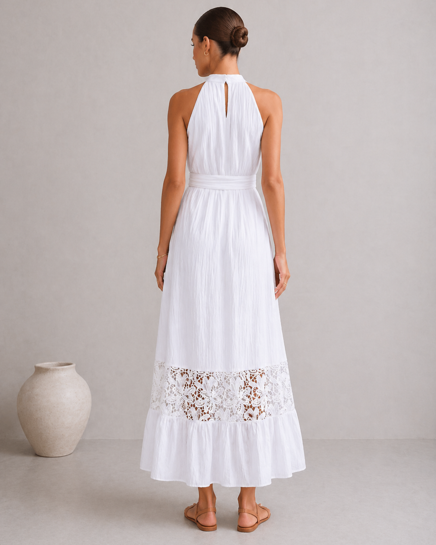 Elegantes Damen Maxikleid mit Spitze und Taillengürtel – Ärmelloses Sommerkleid
