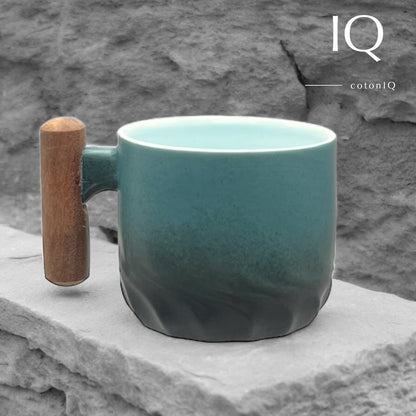 Designer-Espressotasse mit Holzgriff – Schwarz-Grün – 70 ml