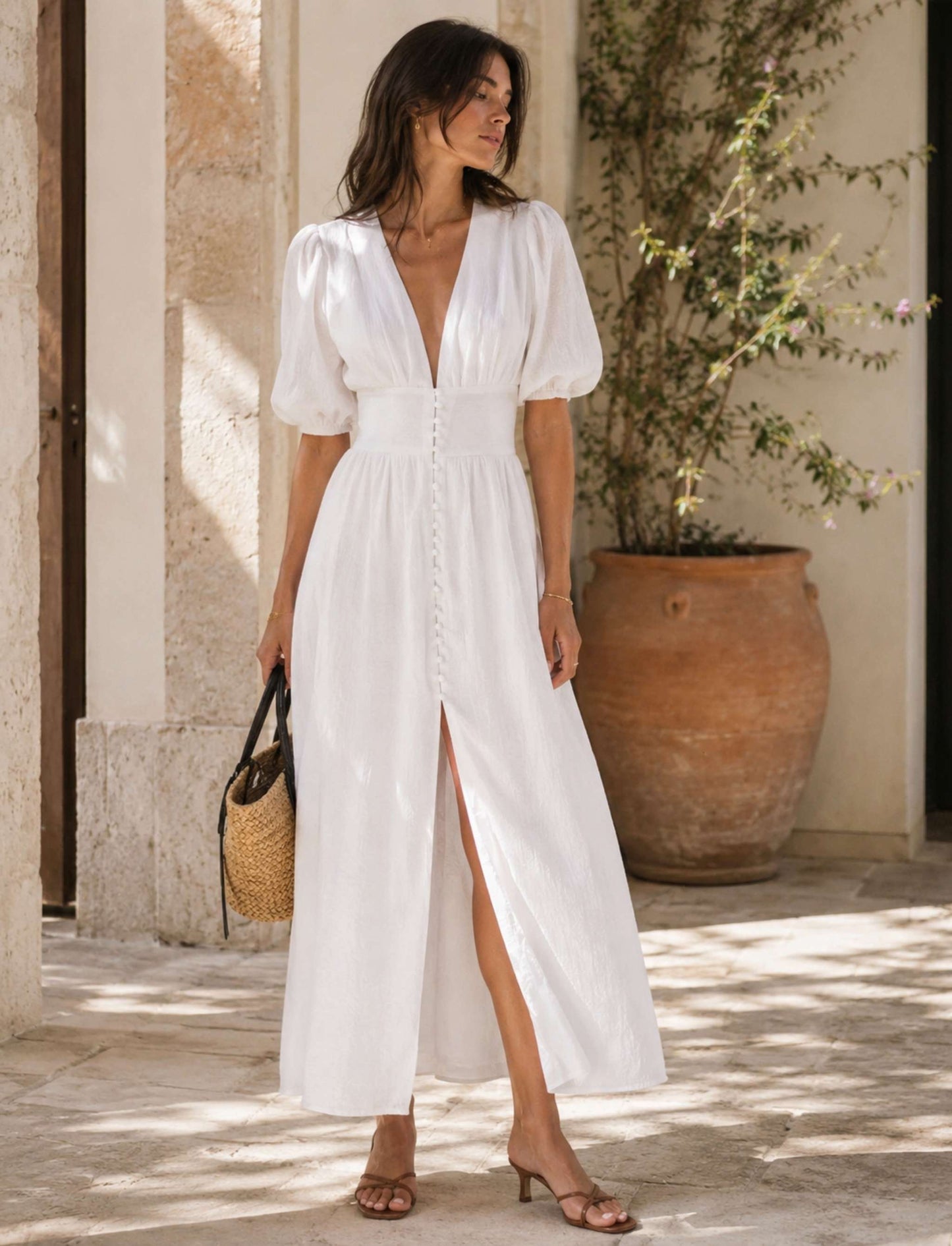 Romantisches Maxikleid mit Puffärmeln und Schlitz