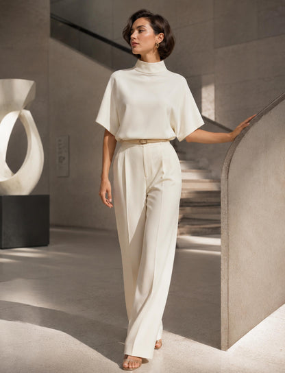 Modernes Damen Shirt mit Stehkragen und weitem Kurzarm