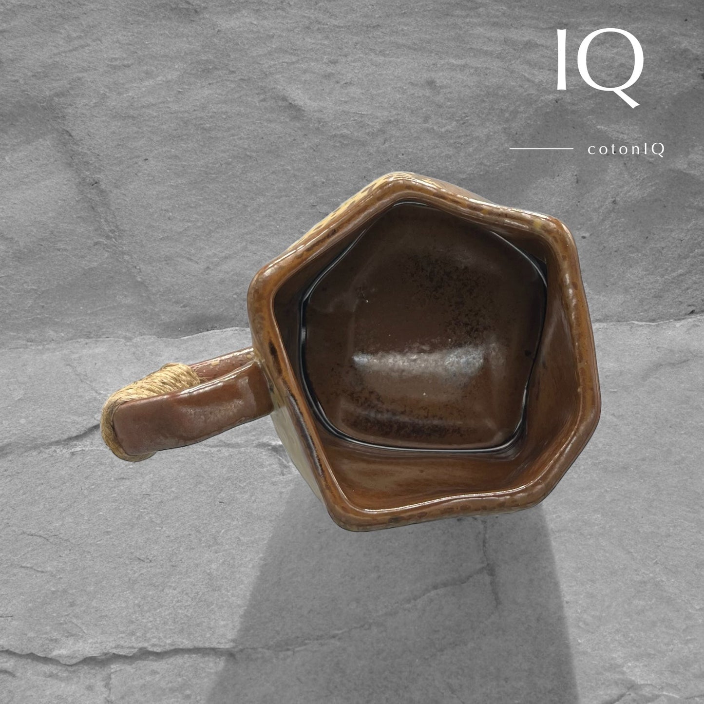 Handgefertigte Keramiktasse – Rustikales Unikat – Braun und Erdtöne –  230 ml