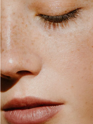 Getönter mineralischer Sonnenschutz-Stick SPF 50