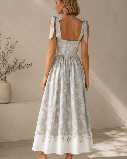 Midi-Kleid mit Raffungen und Bindeträgern
