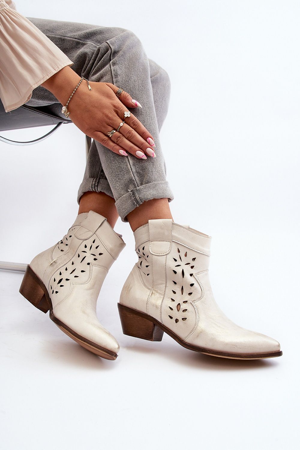 Stiefeletten mit Absatz Step in style