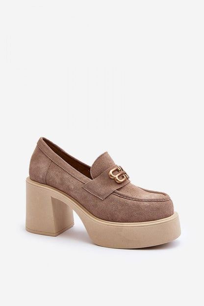 Schuhe mit Absatz Step in style