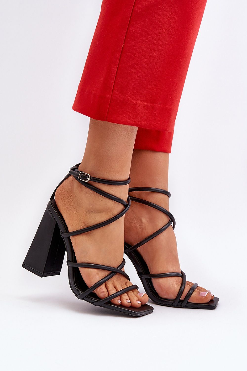 Sandalen mit Absatz Step in style
