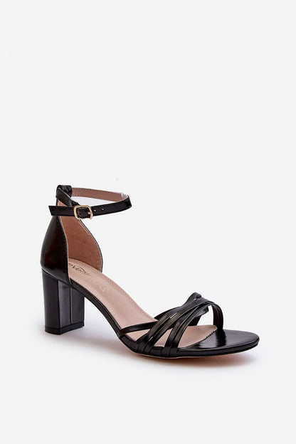 Sandalen mit Absatz Step in style