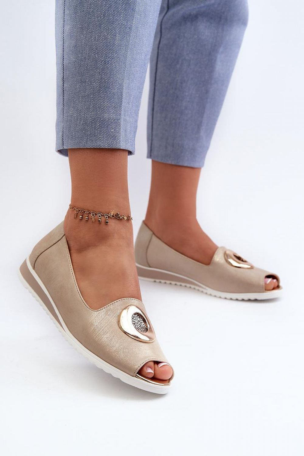 Pumps | Step in style