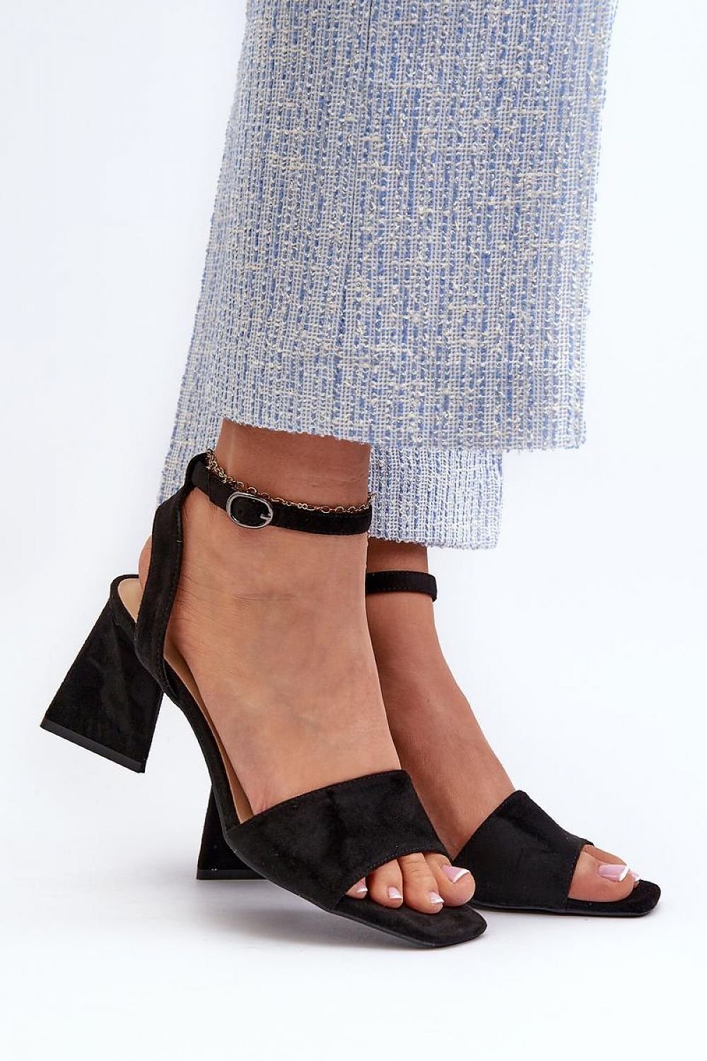 Sandalen mit Absatz Step in style