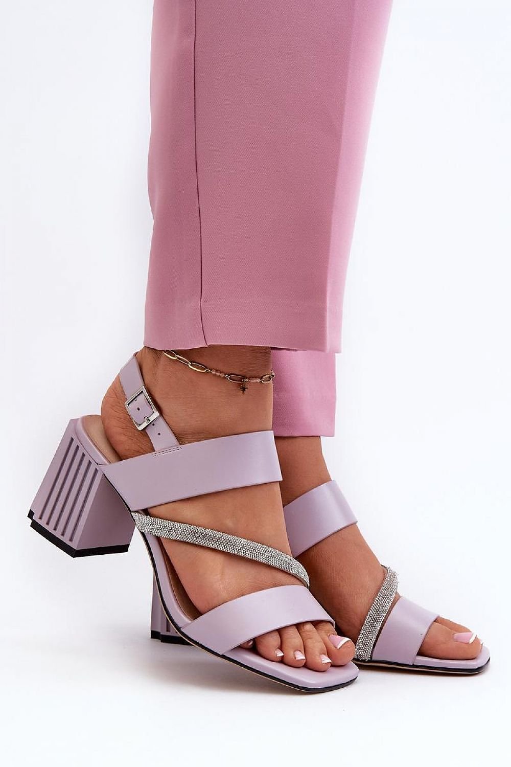 Sandalen mit Absatz | Step in style