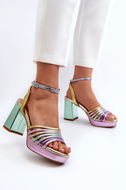 Sandalen mit Absatz | Step in style