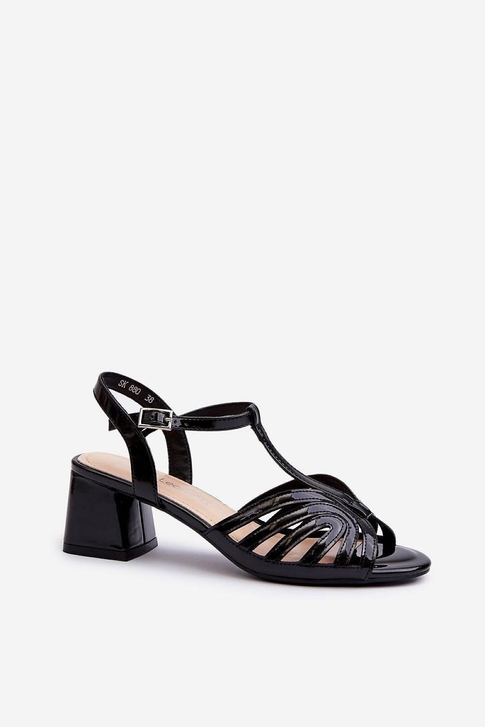Sandalen mit Absatz | Step in style