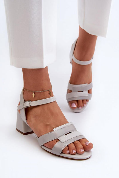 Sandalen mit Absatz | Step in style