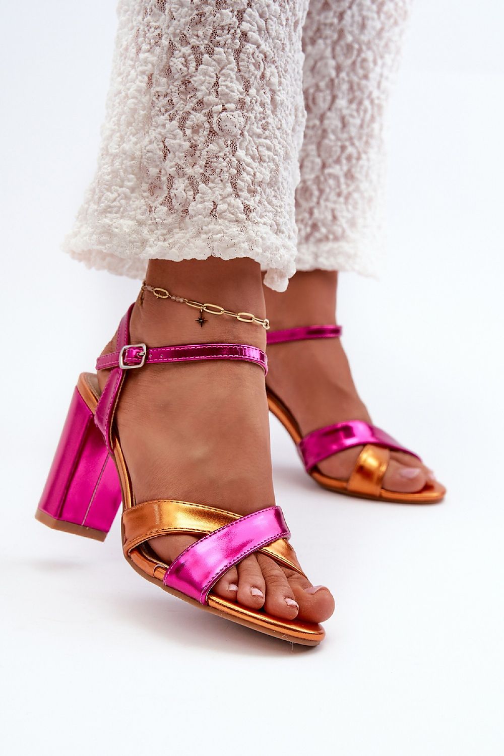 Sandalen mit Absatz | Step in style