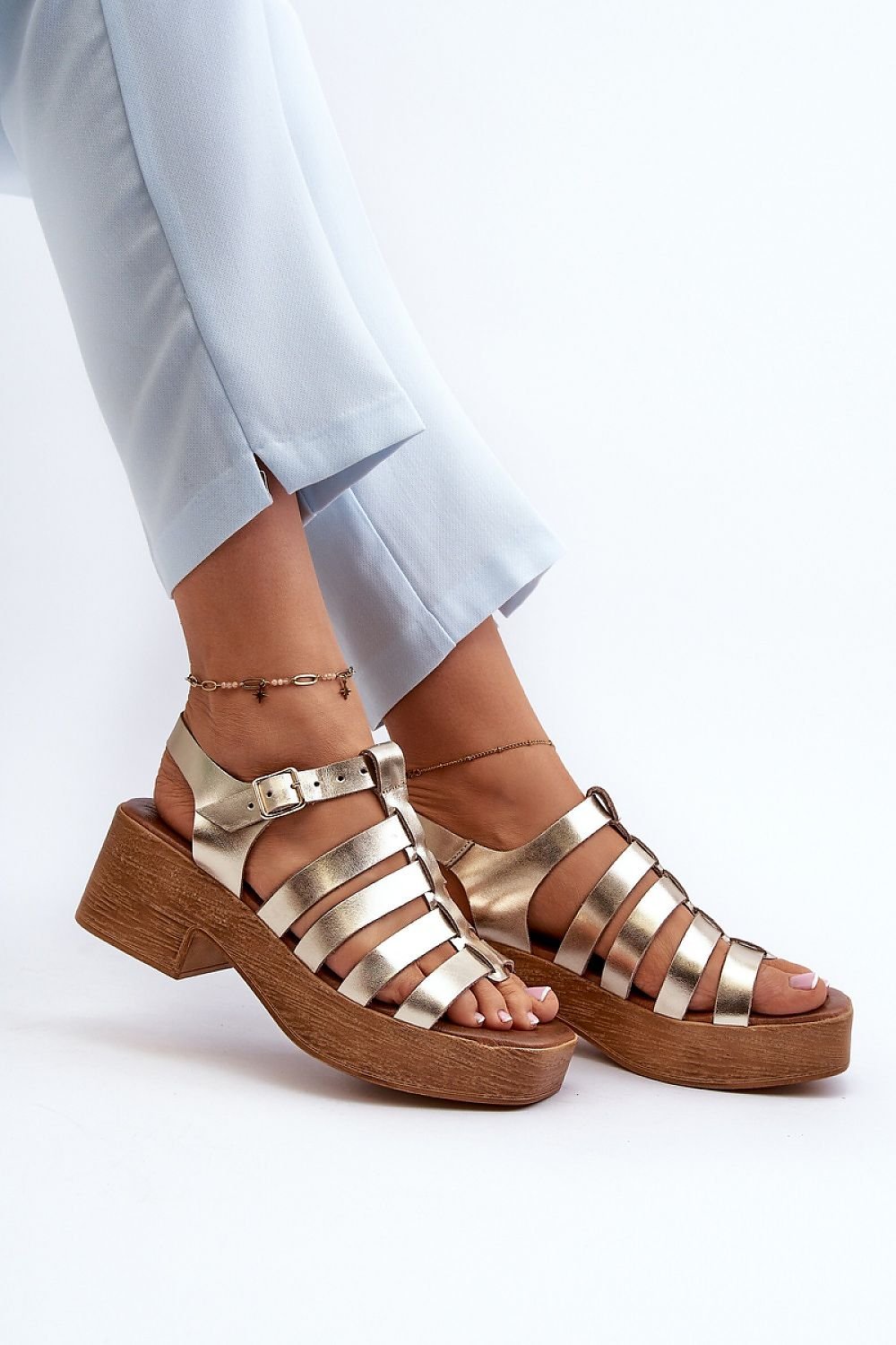 Sandalen mit Absatz Step in style