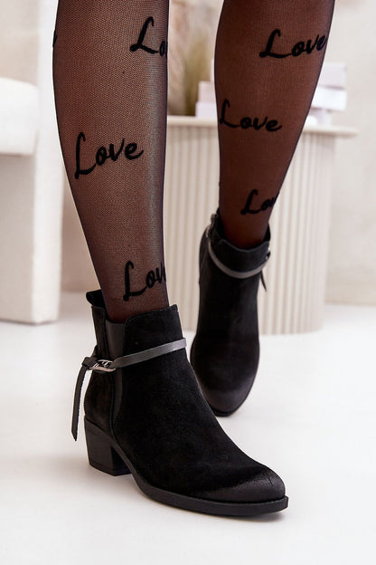 Stiefeletten mit Absatz Step in style