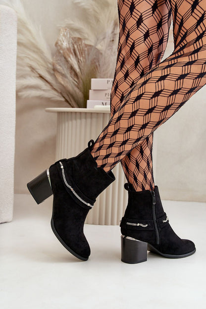 Stiefeletten mit Absatz | Step in style