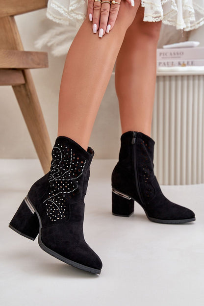 Stiefeletten mit Absatz | Step in style