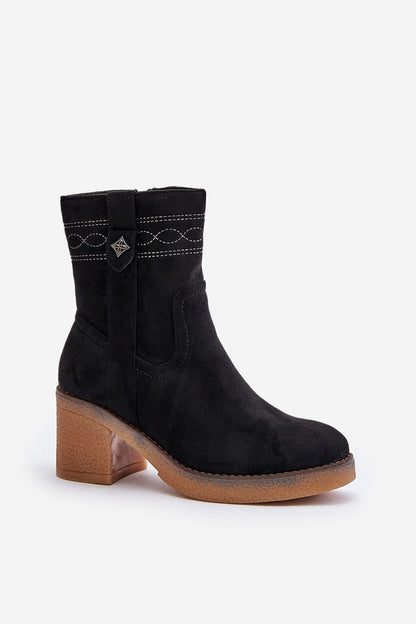Stiefeletten mit Absatz | Step in style