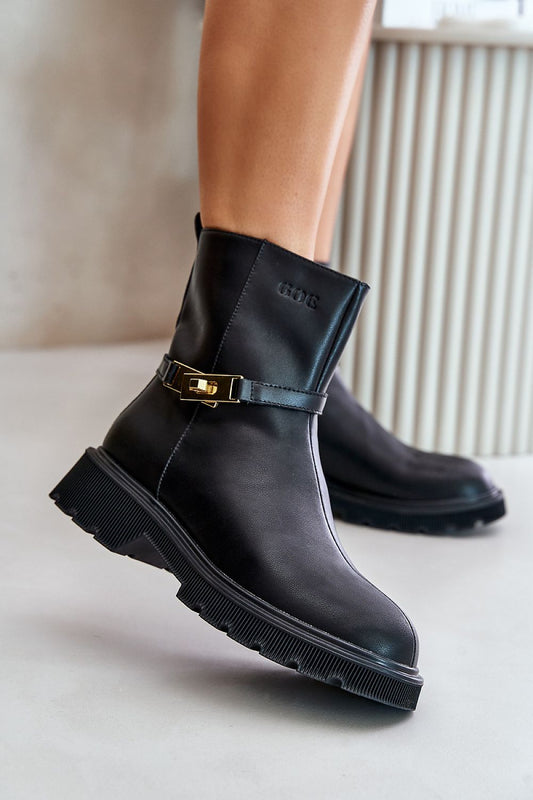 Stiefeletten mit Absatz | Step in style