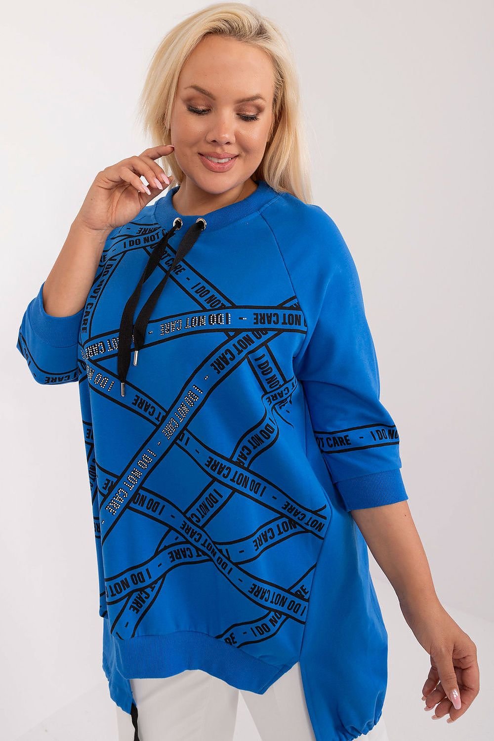  Plus-Size Bluse model 201840 Relevance 