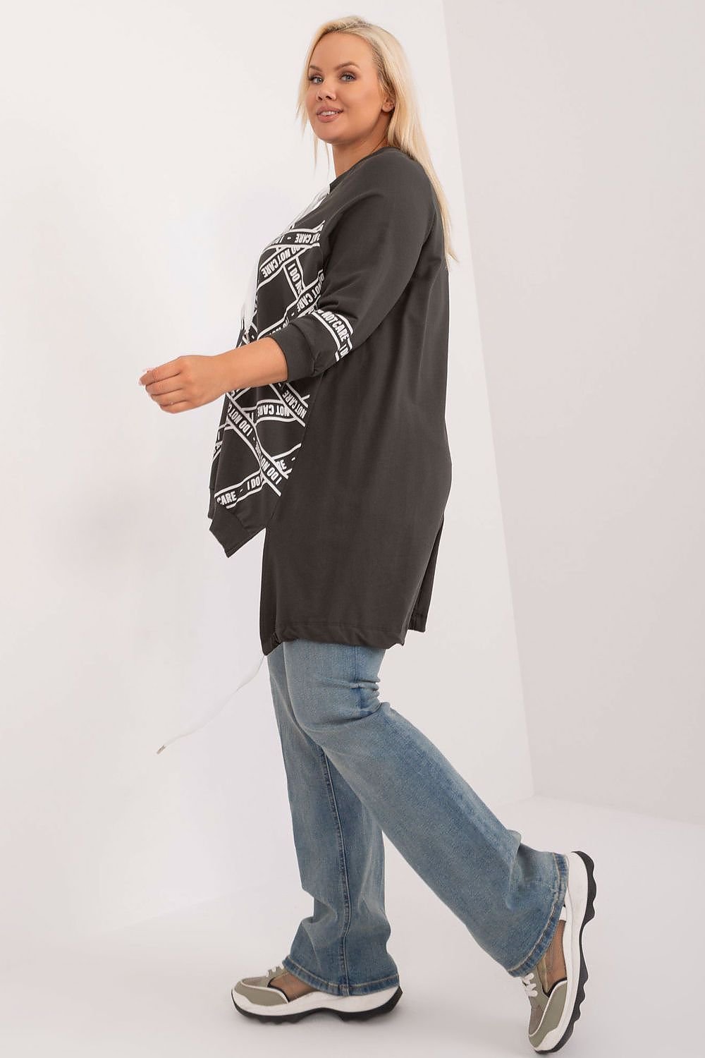  Plus-Size Bluse model 201842 Relevance 