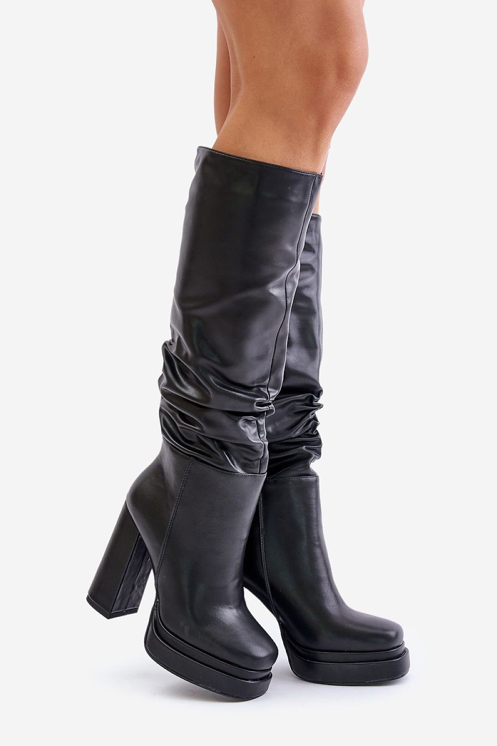 Stiefel mit Absätzen | Step in style