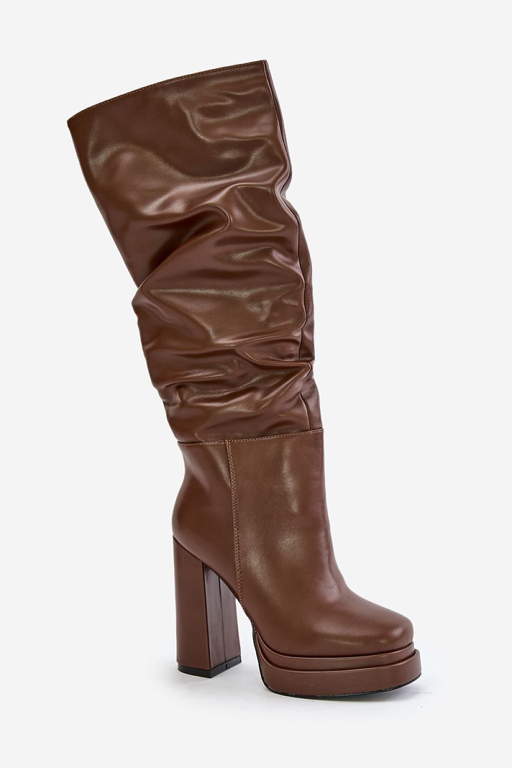 Stiefel mit Absätzen | Step in style