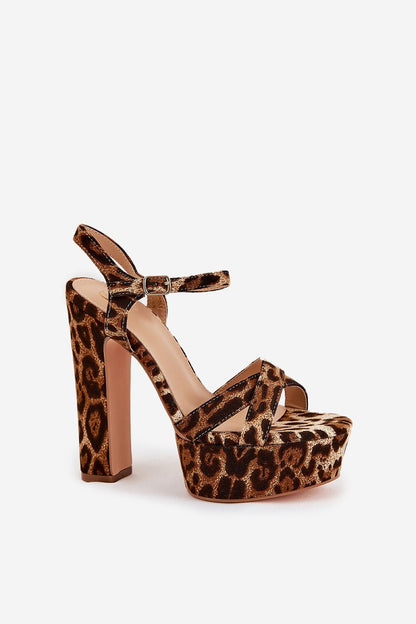  Sandalen mit Absatz model 210804 Step in style 